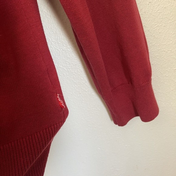 Izod Red V Neck Sweater Men Size Medium Faded Long Sleeve - Picture 4 of 7